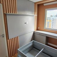 Instalação de marcenaria em ambiente interno